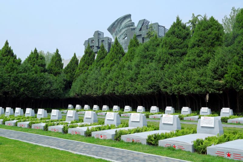 墓区.jpg